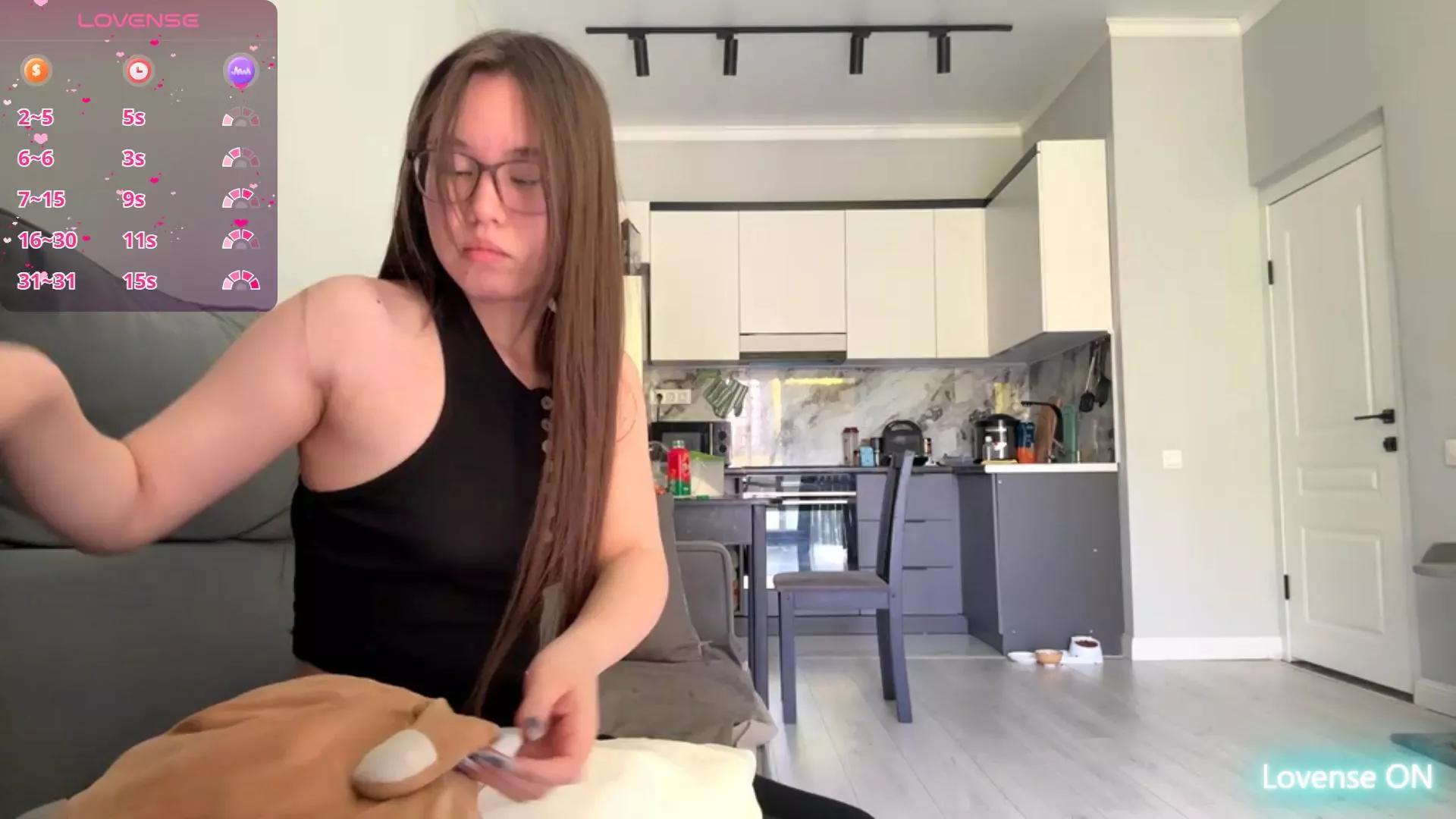 Offline ElletteBeat on Cam4