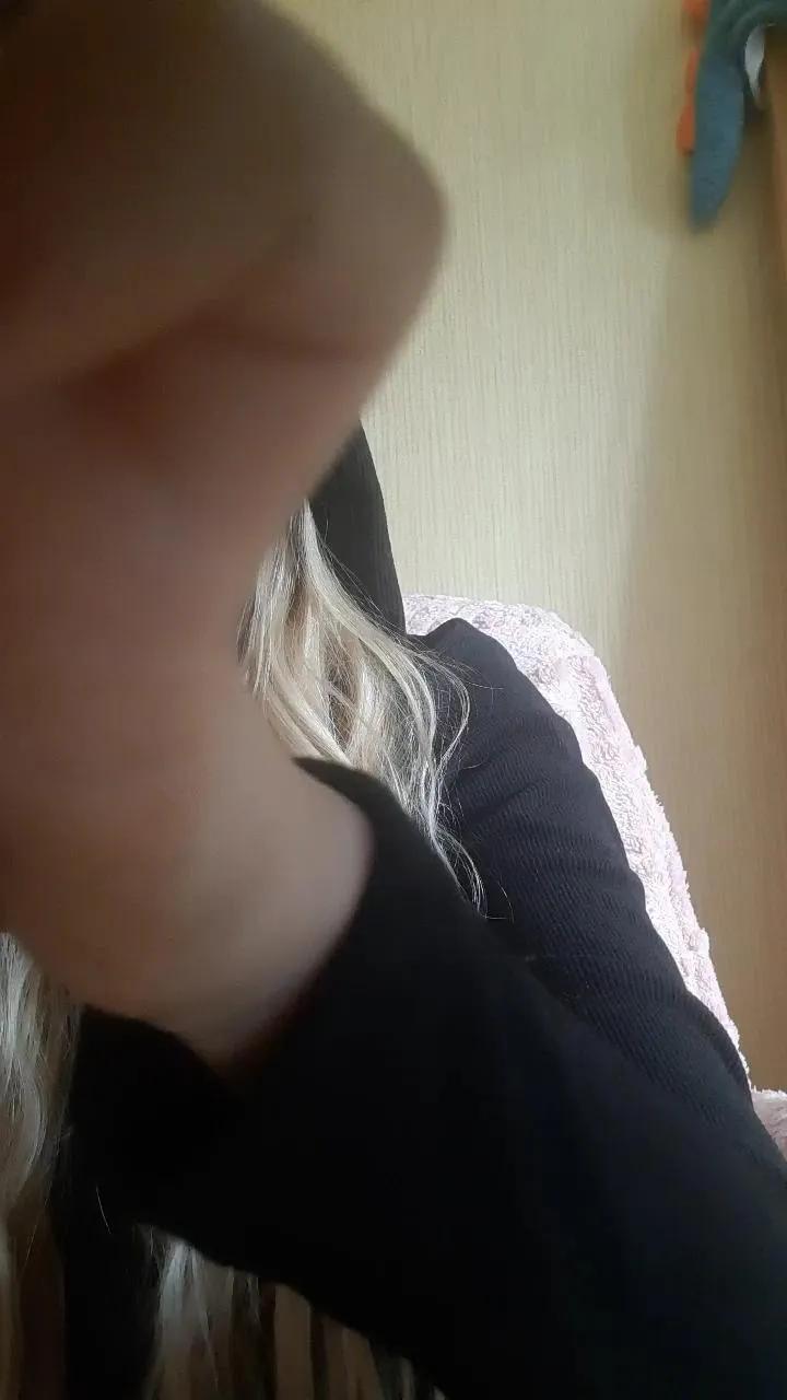 Offline Elzakom on Cam4