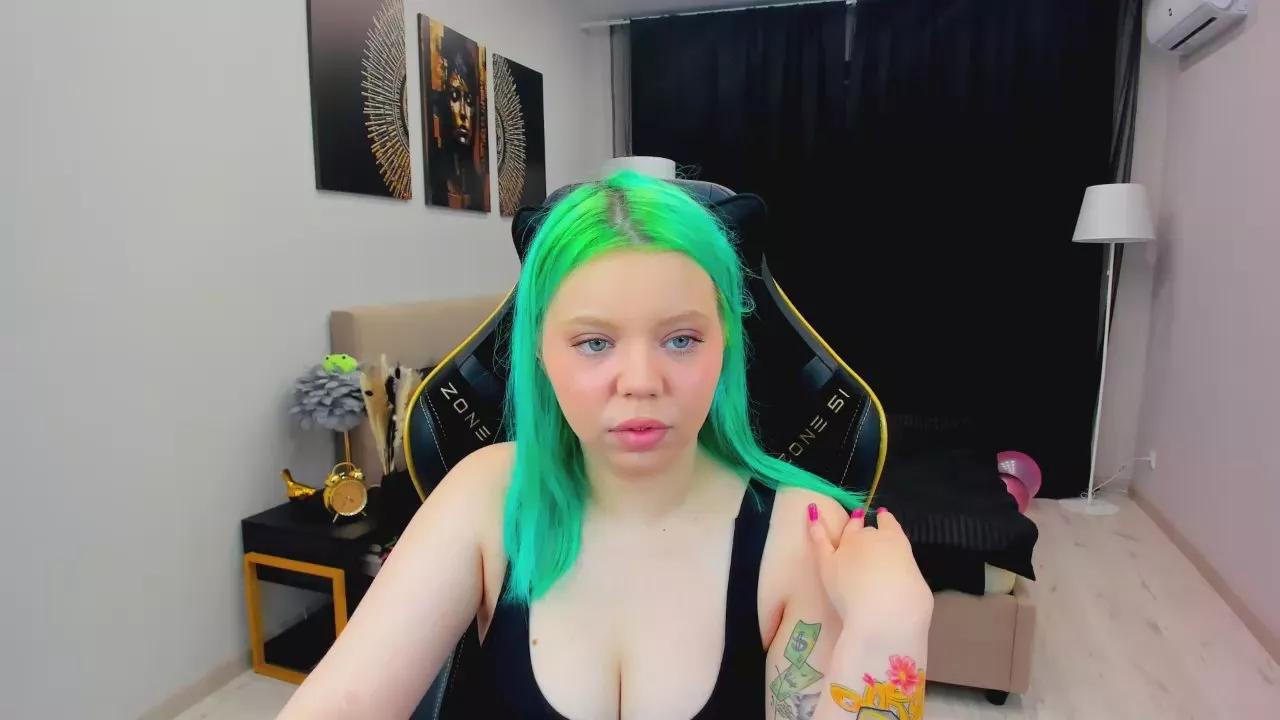 EnergyBunny_1 on Cam4 