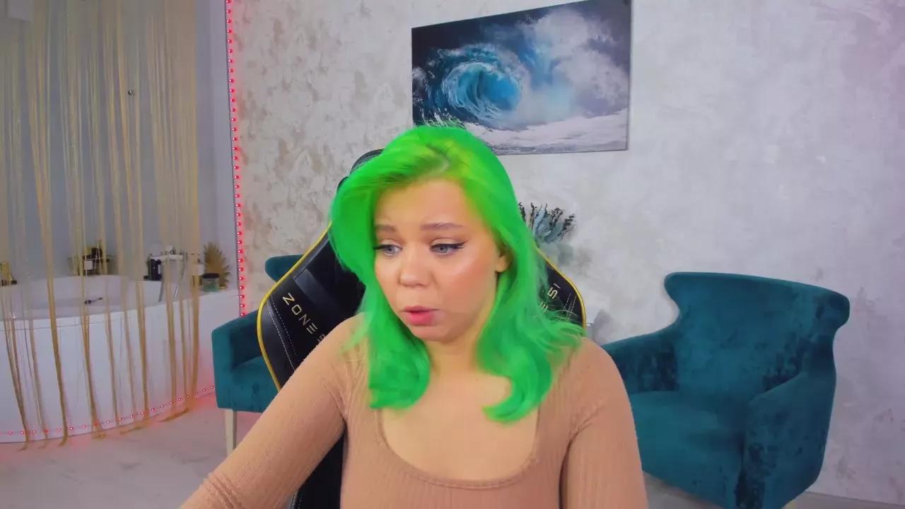 EnergyBunny_1 on Cam4 