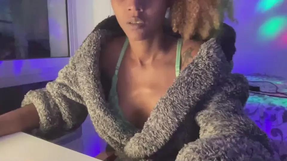 Offline Exoticabr on Cam4