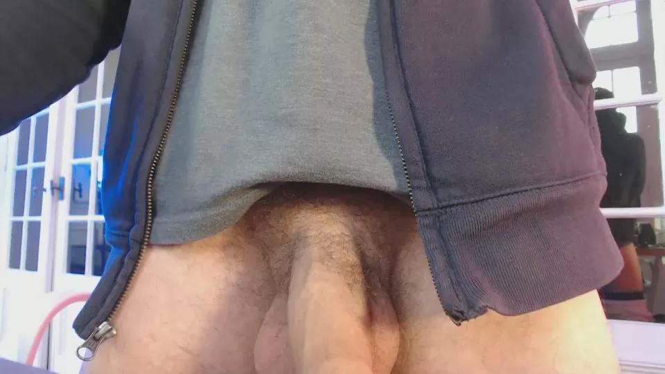 Offline foreign_off on Cam4