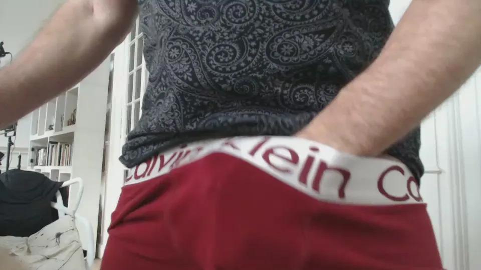 Offline foreign_off on Cam4