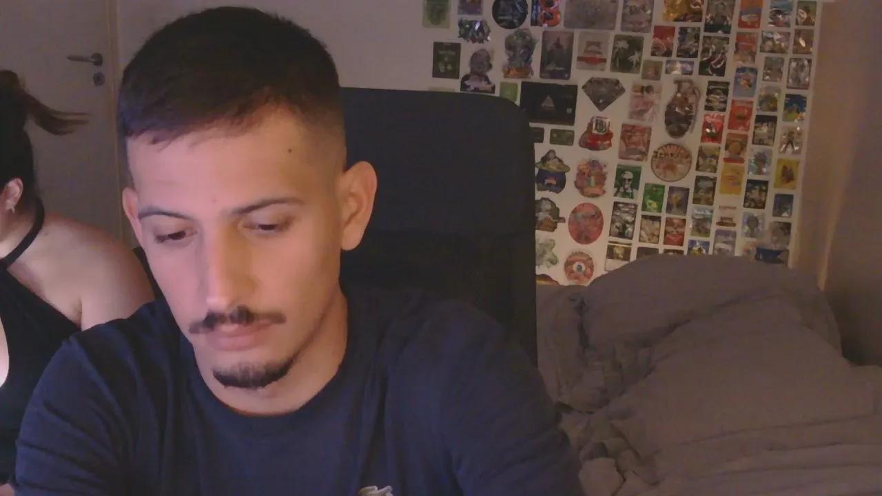 Cam4 frost98xxx is Freechat frost98xxx — Freechat on Cam4