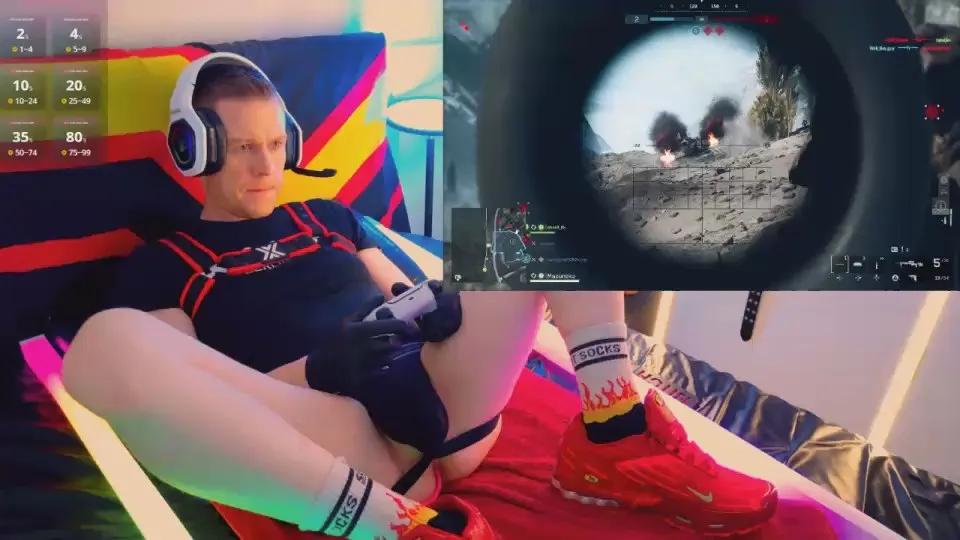 Offline Fucthebitch on Cam4