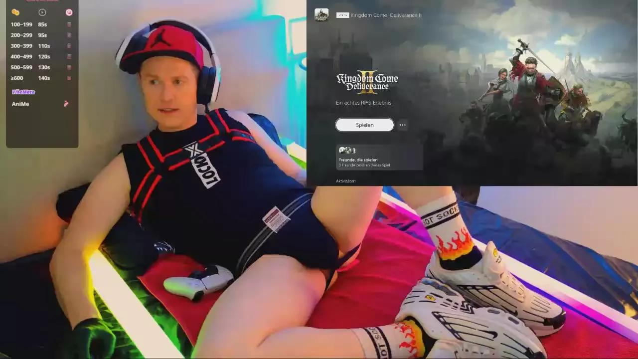 Offline Fucthebitch on Cam4