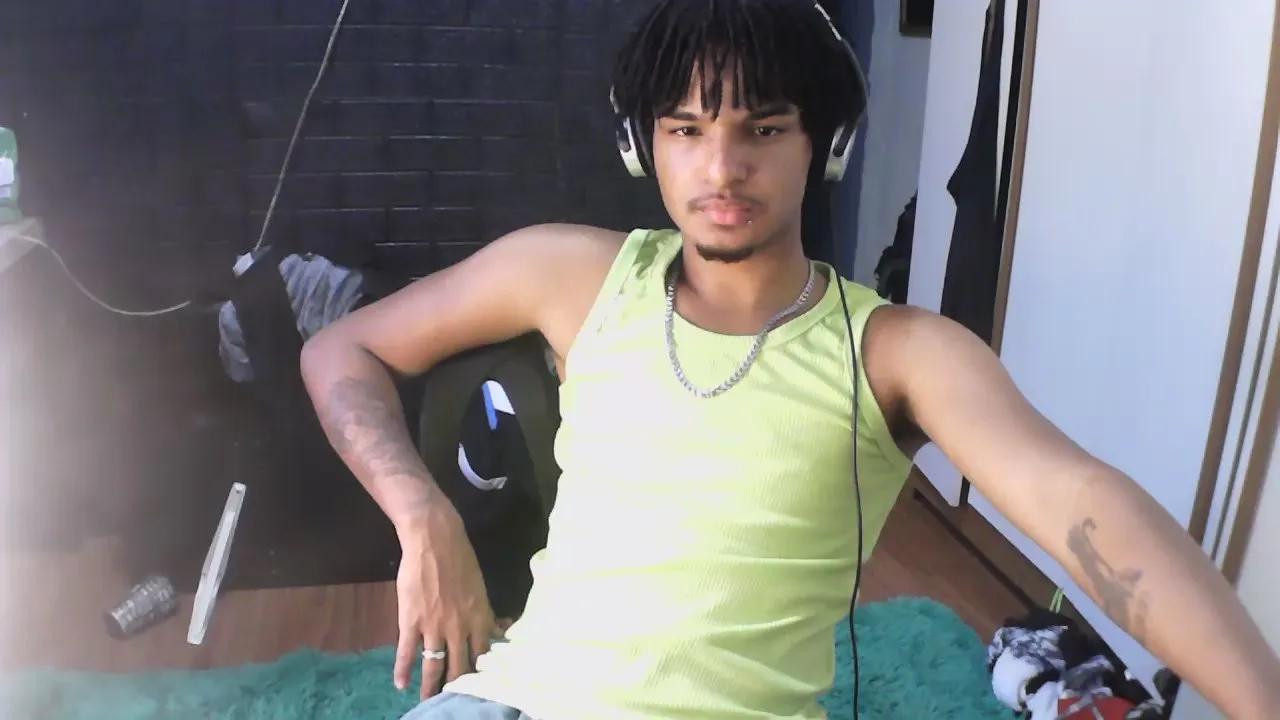 Offline gabriel5257 on Cam4