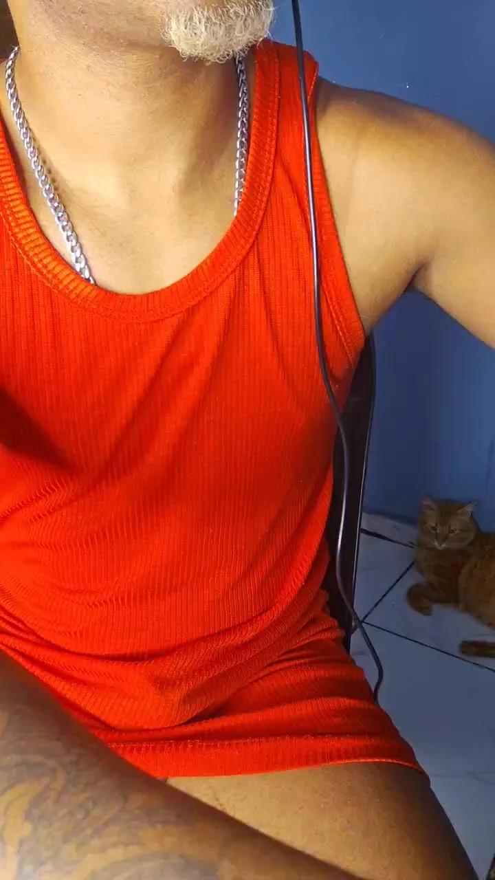 Offline gabriel5257 on Cam4