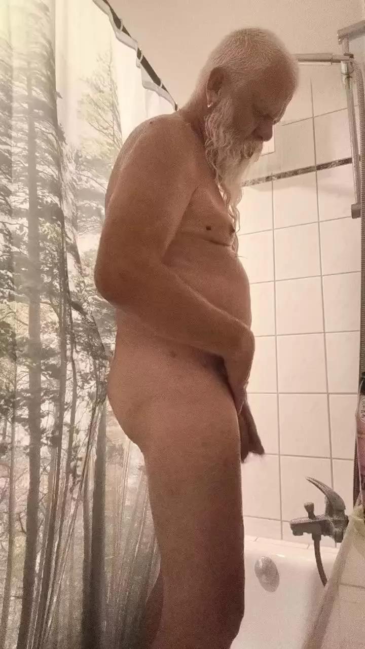 Offline germanman66 on Cam4