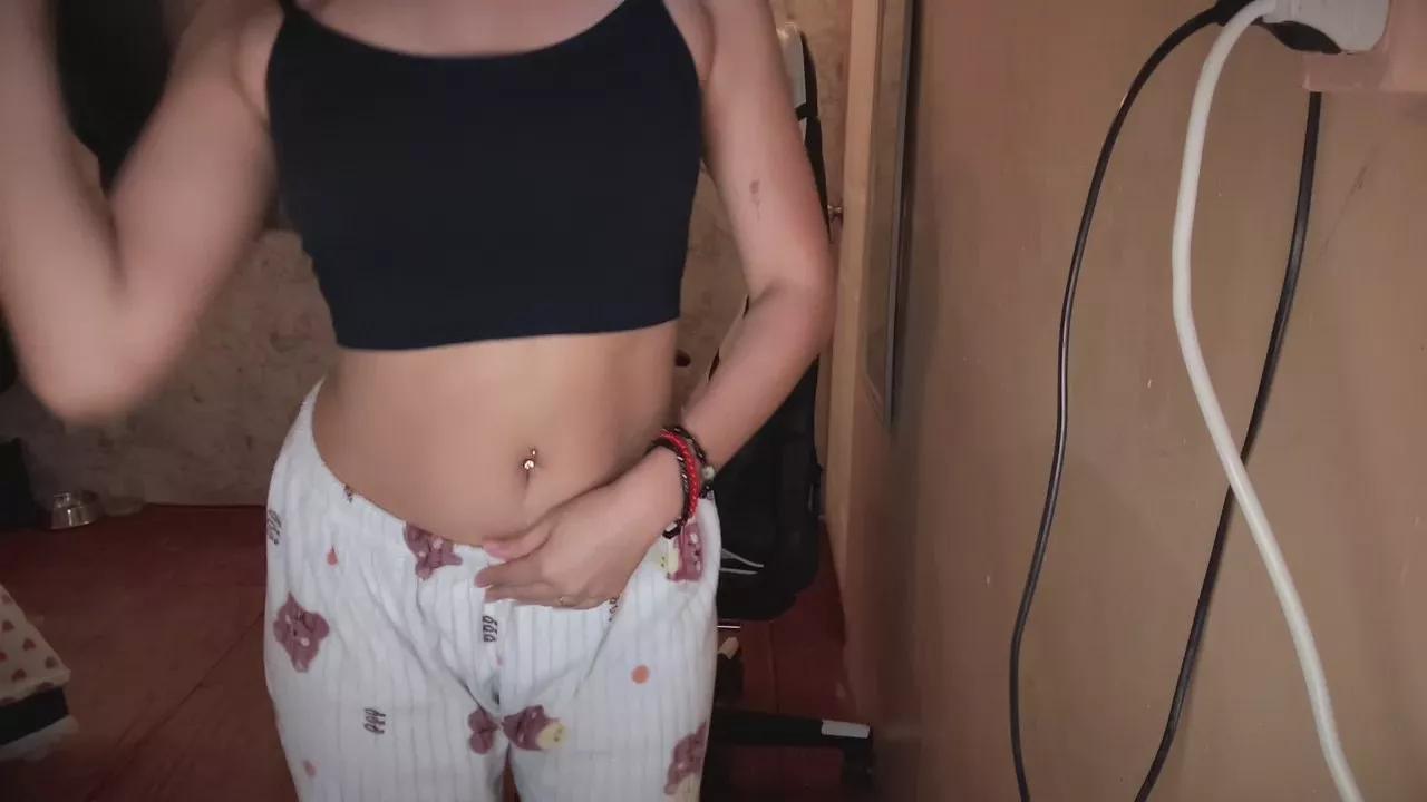 Offline GiaSexy_00 on Cam4