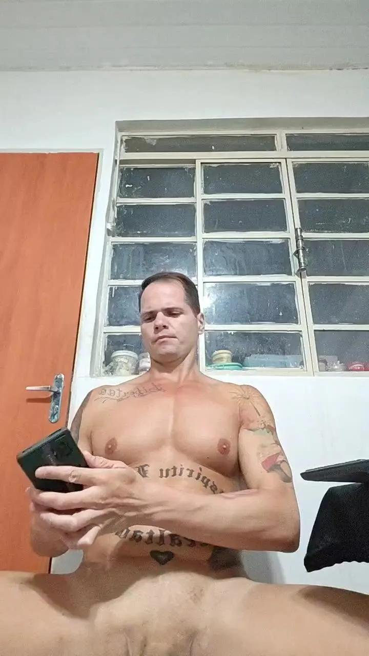 Offline Giricotta on Cam4