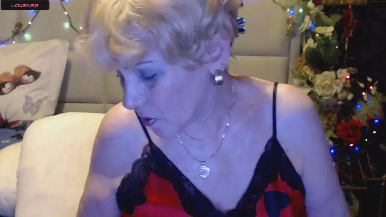 Offline GRANNY_LISA on Cam4