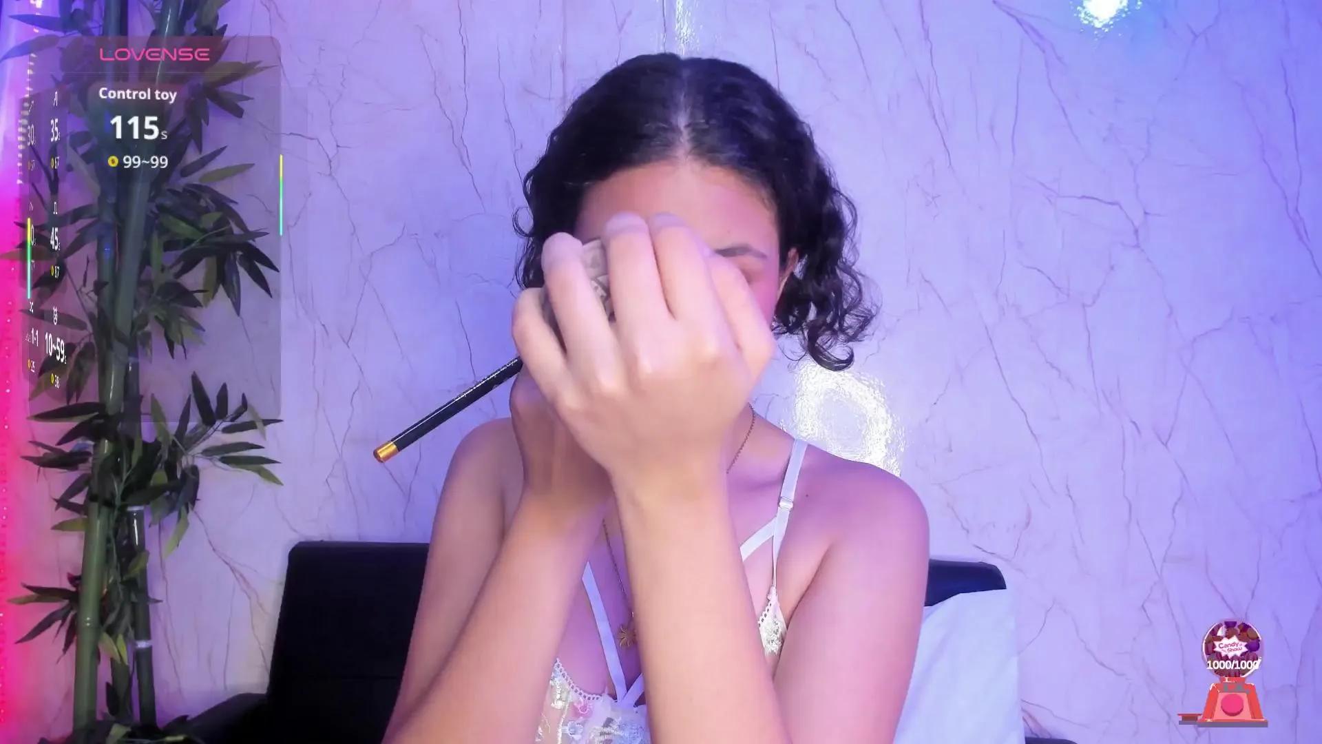 Offline HadaKiss on Cam4