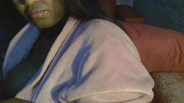 Offline HawaiiX21 on Cam4