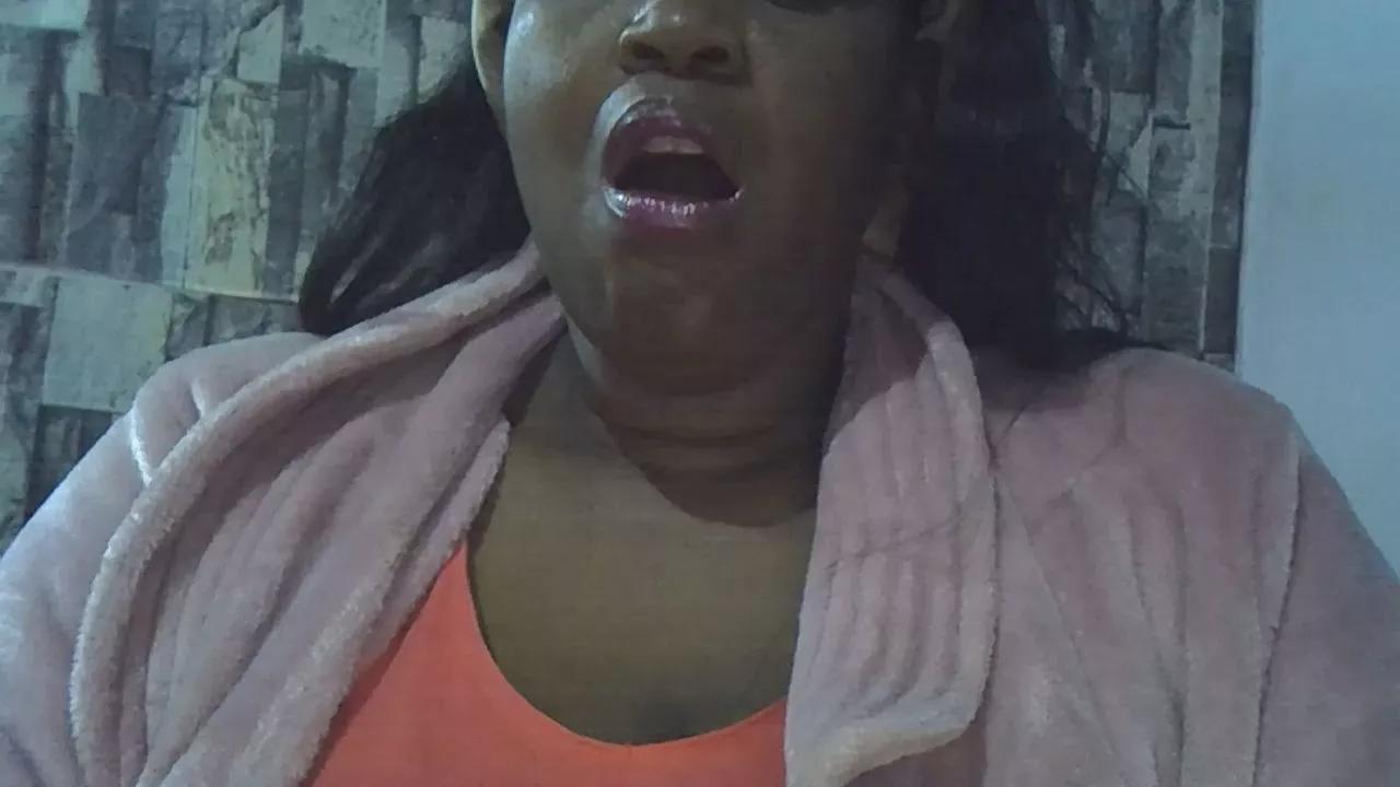 Offline HawaiiX21 on Cam4