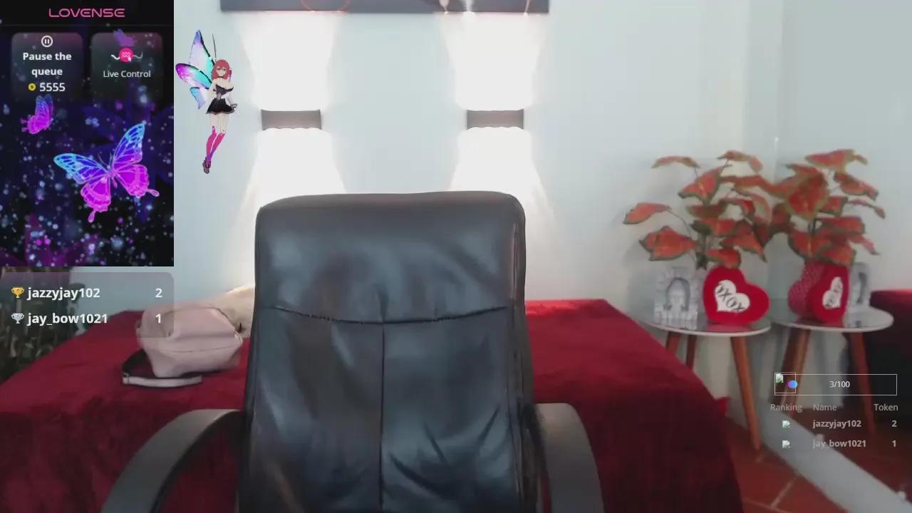 Offline Hilaryjane1 on Cam4