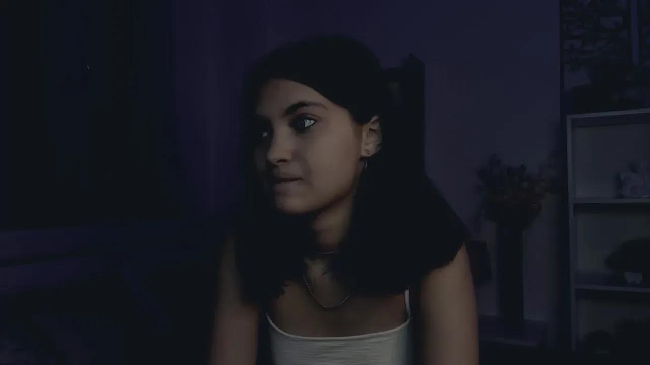 Offline HildredUrive on Cam4