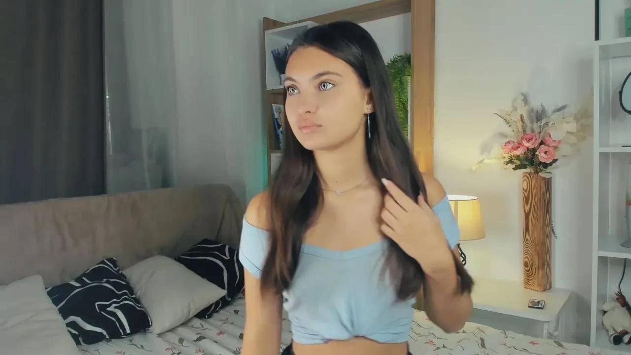 Offline HildredUrive on Cam4