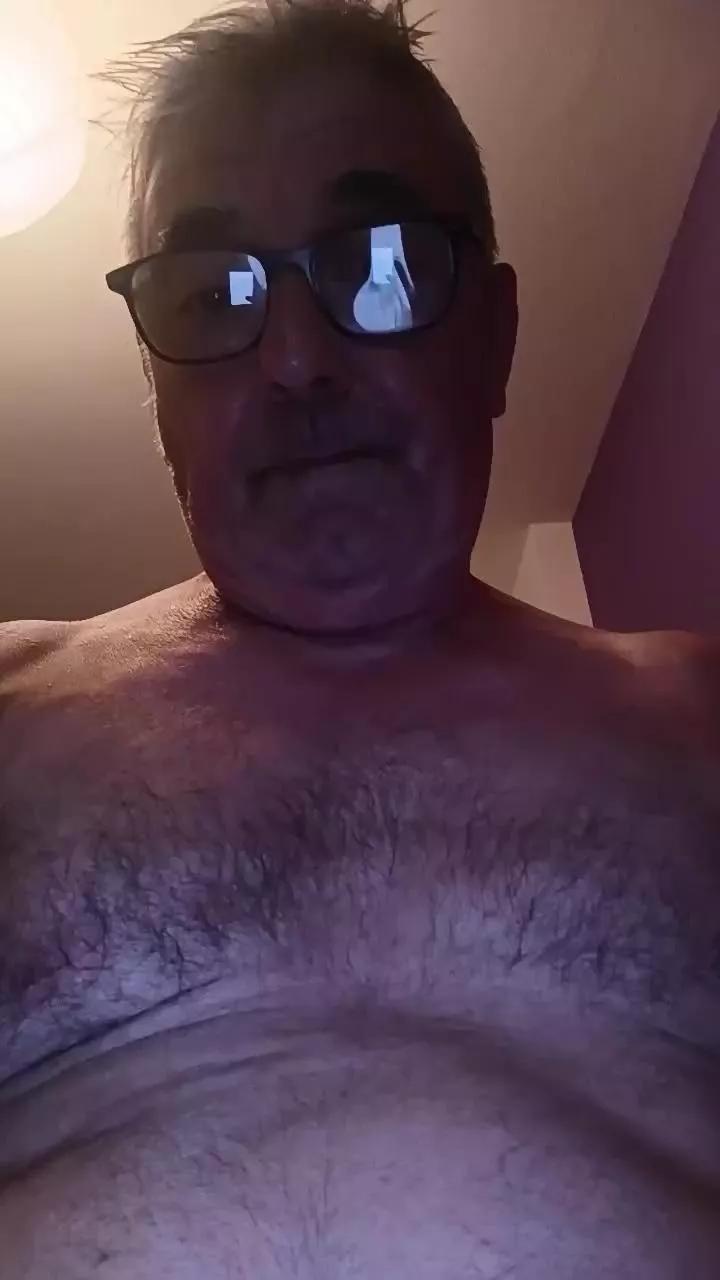 Offline Hiropito on Cam4