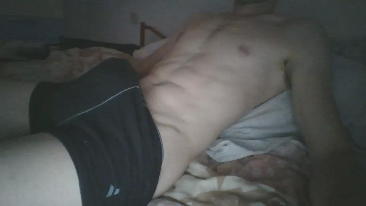 Offline hotboy034 on Cam4