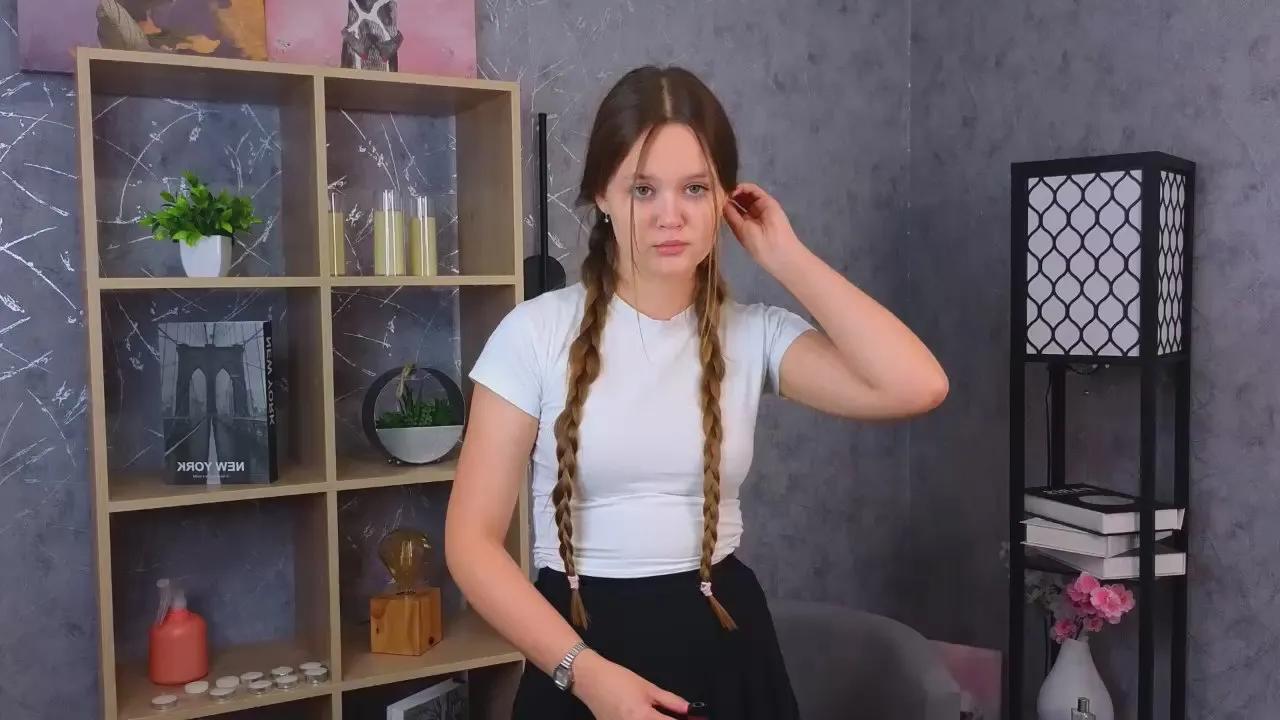 Freechat IndiaMclaren on Cam4