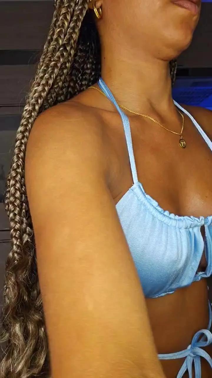 Offline irina_kiss69 on Cam4