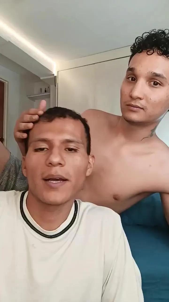 Offline Jaylen_and_duke on Cam4