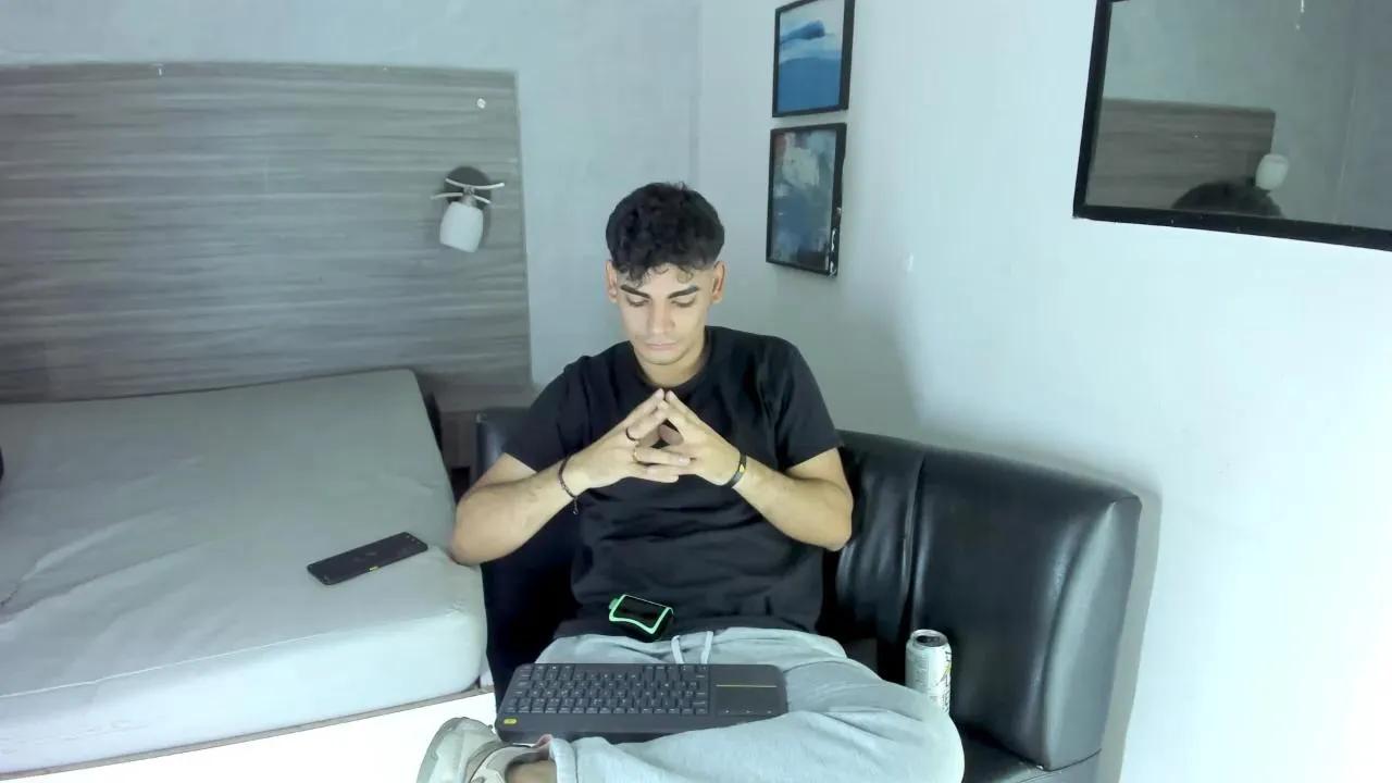 Offline JayMiller on Cam4