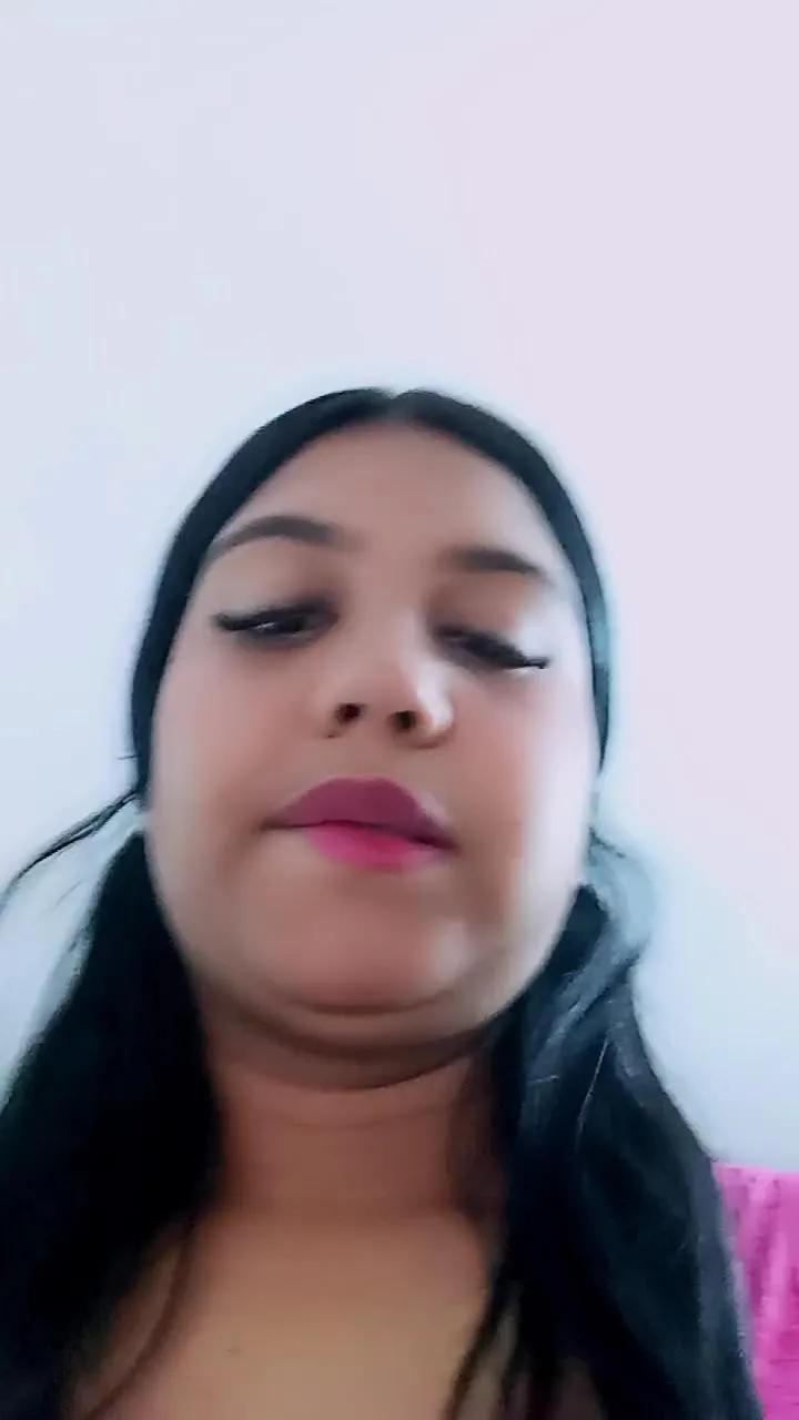 Offline Jeans_Pee on Cam4