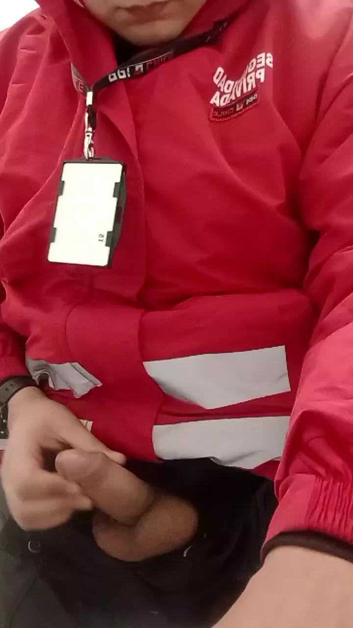 Offline JoeGol96 on Cam4