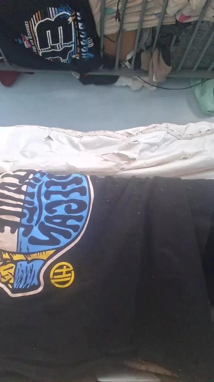 Offline Joshissingle31 on Cam4