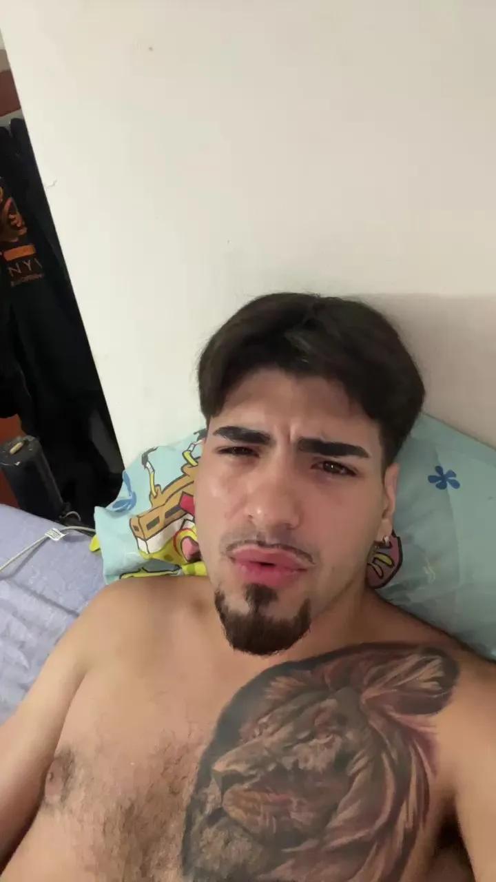 Offline Jovencitobcn21 on Cam4