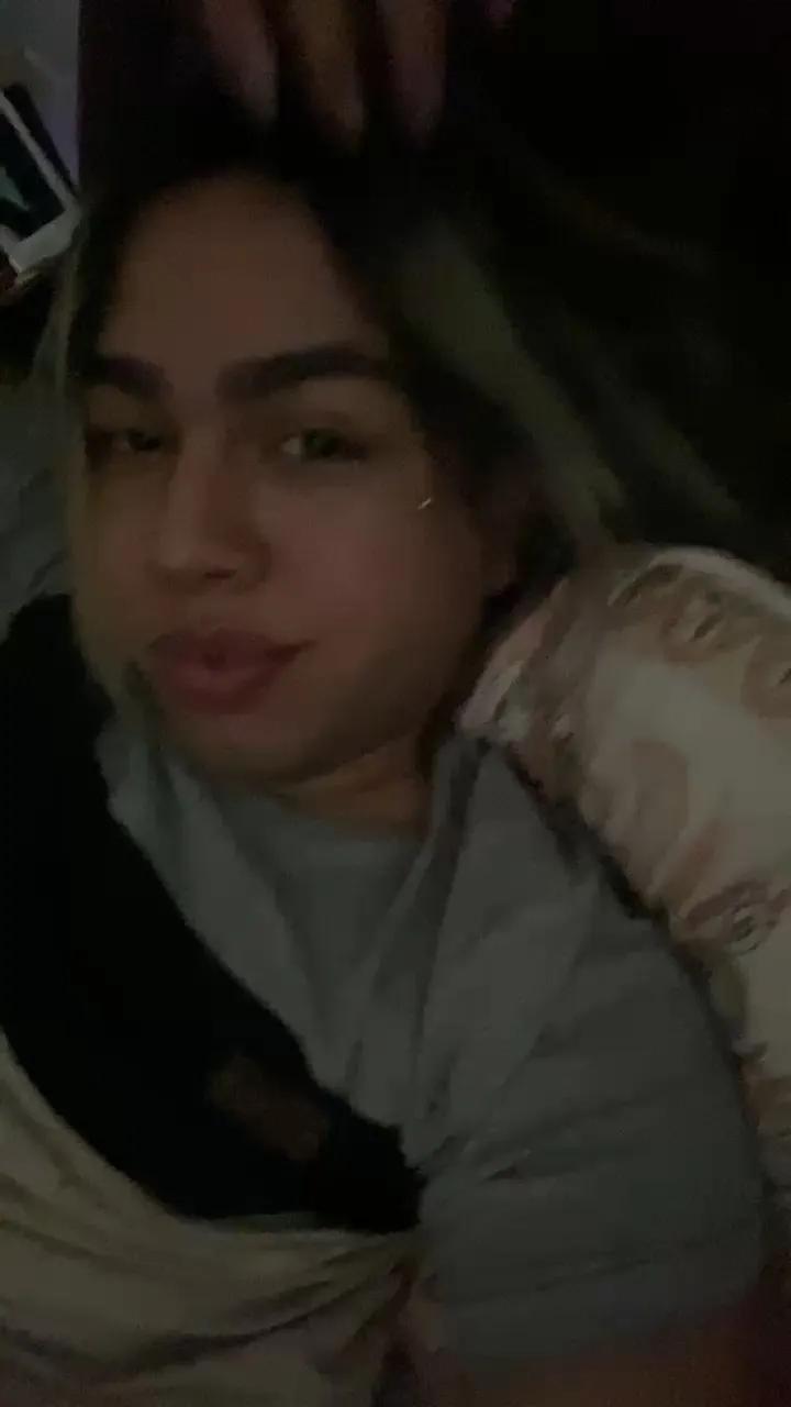 Freechat Juju6999 on Cam4