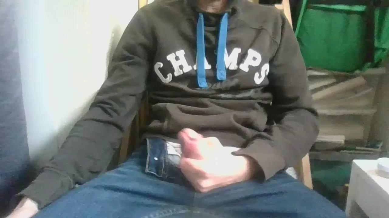 Offline Juju78juju on Cam4