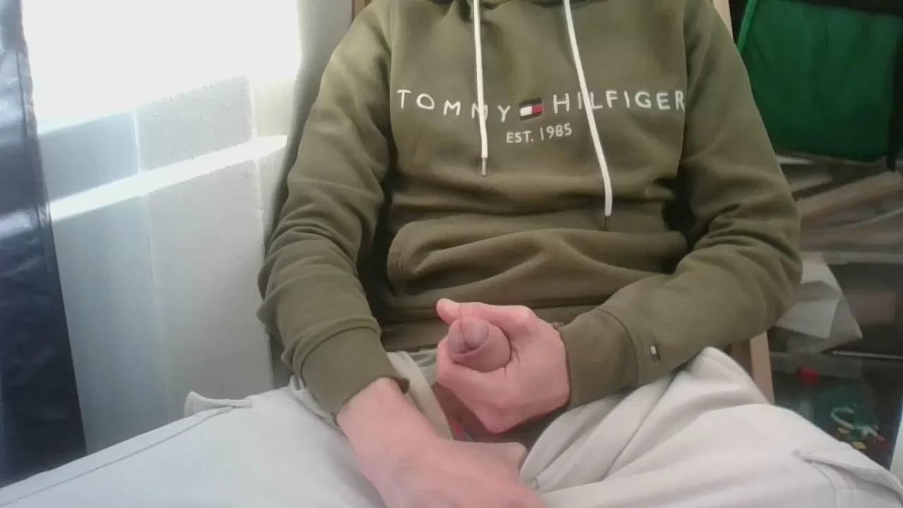 Offline Juju78juju on Cam4