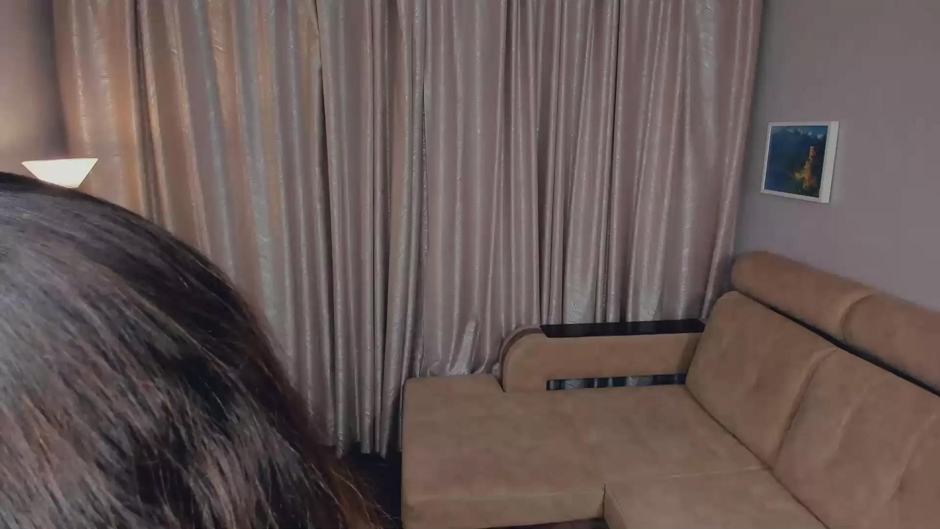 Freechat JulianaBlow on Cam4