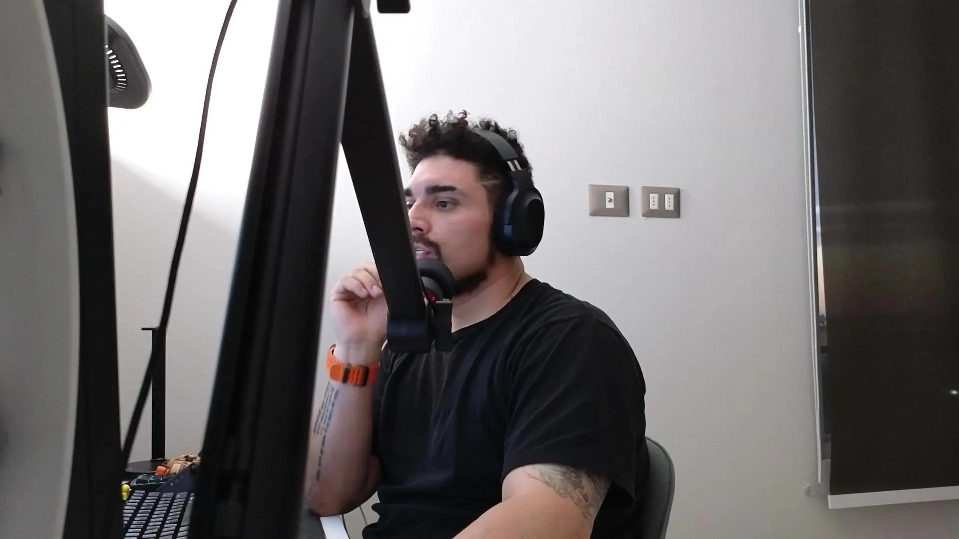 Offline justpefferle on Cam4