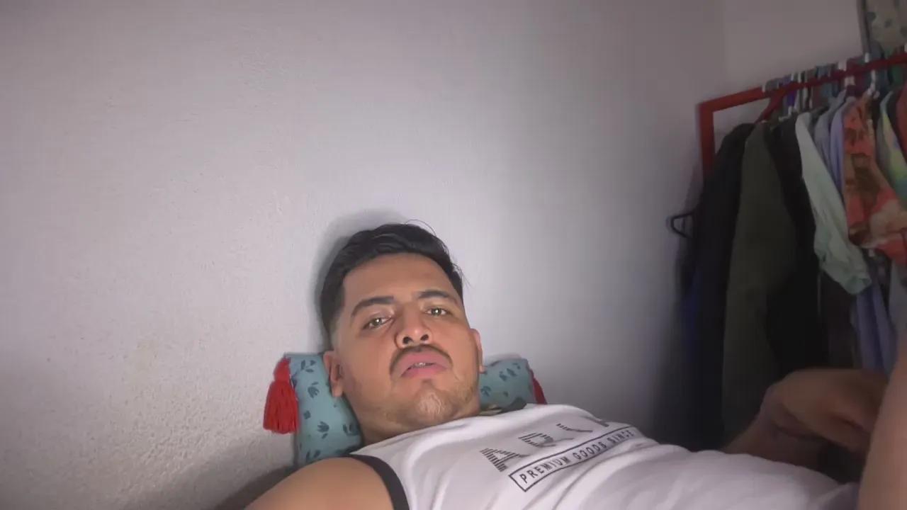 Offline kabezon808 on Cam4