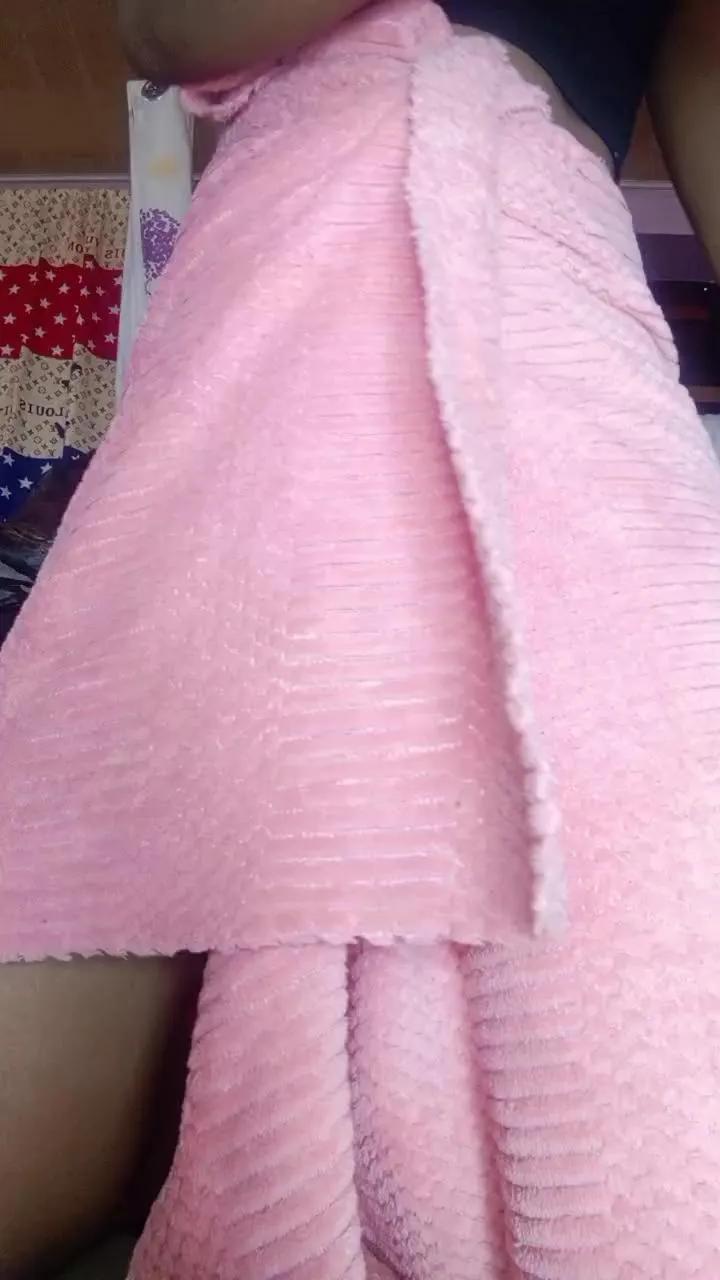 Offline Kayrra on Cam4