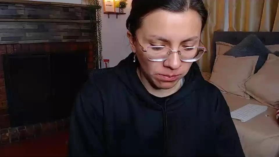 Offline kharlamorrys_ on Cam4