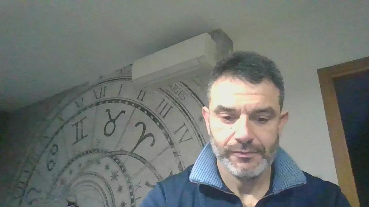 Offline kinder803 on Cam4