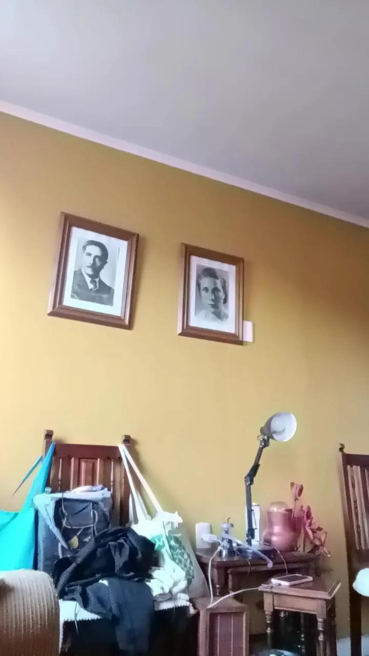 Offline LaCata37 on Cam4