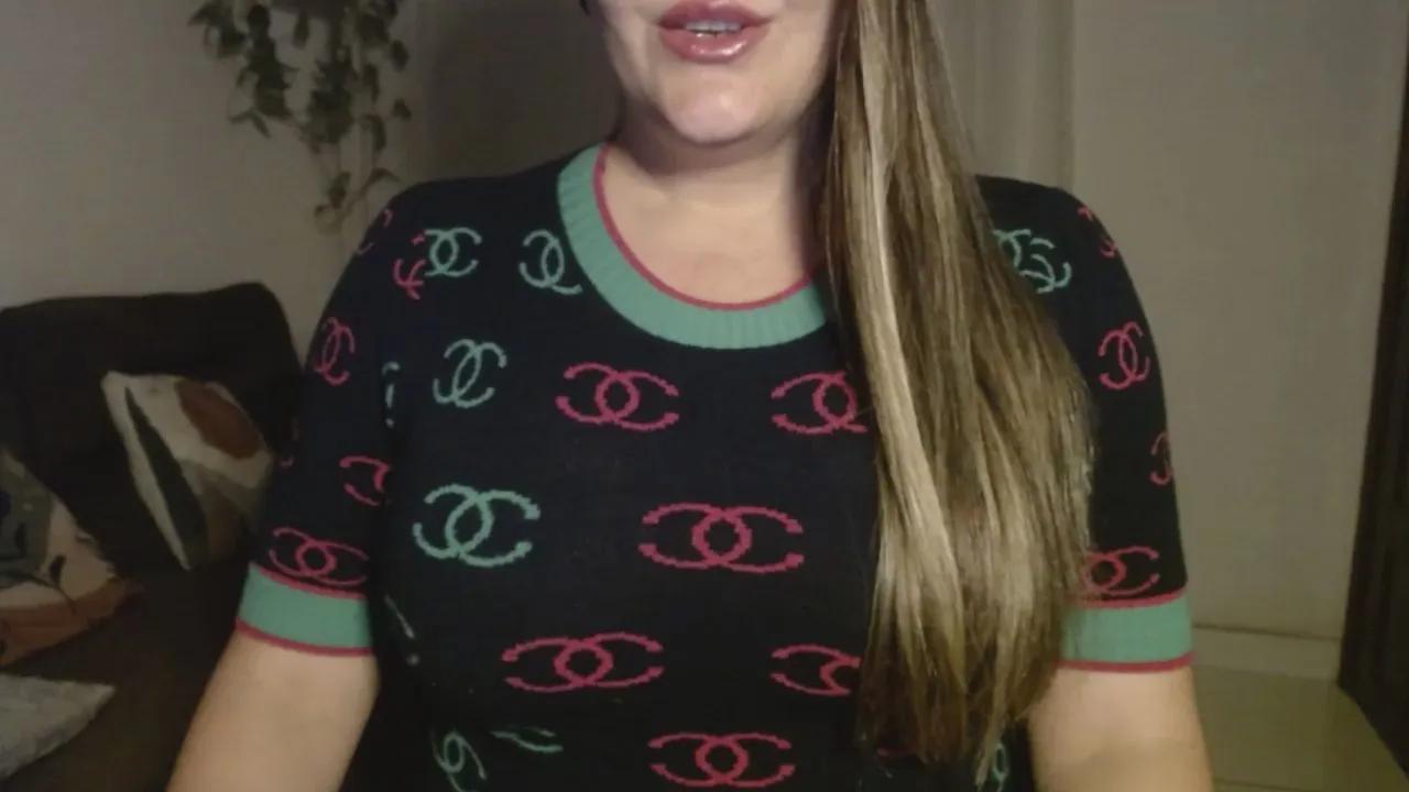 Offline larablonde on Cam4