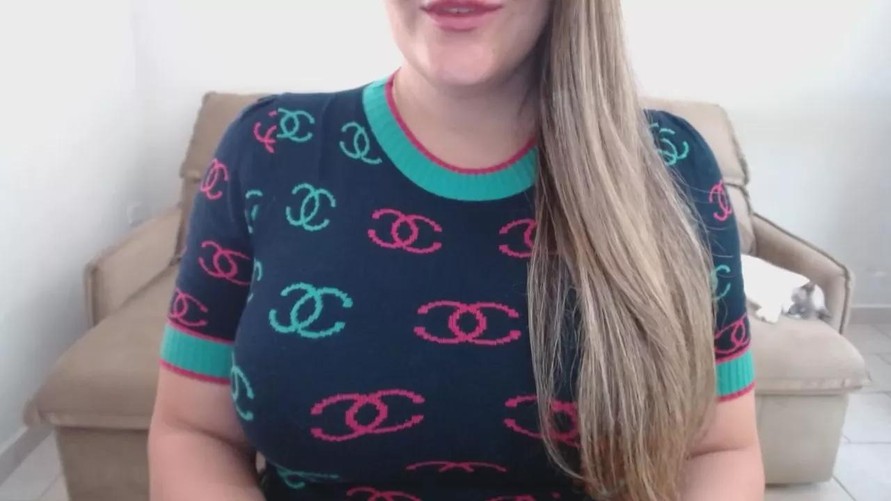 Offline larablonde on Cam4