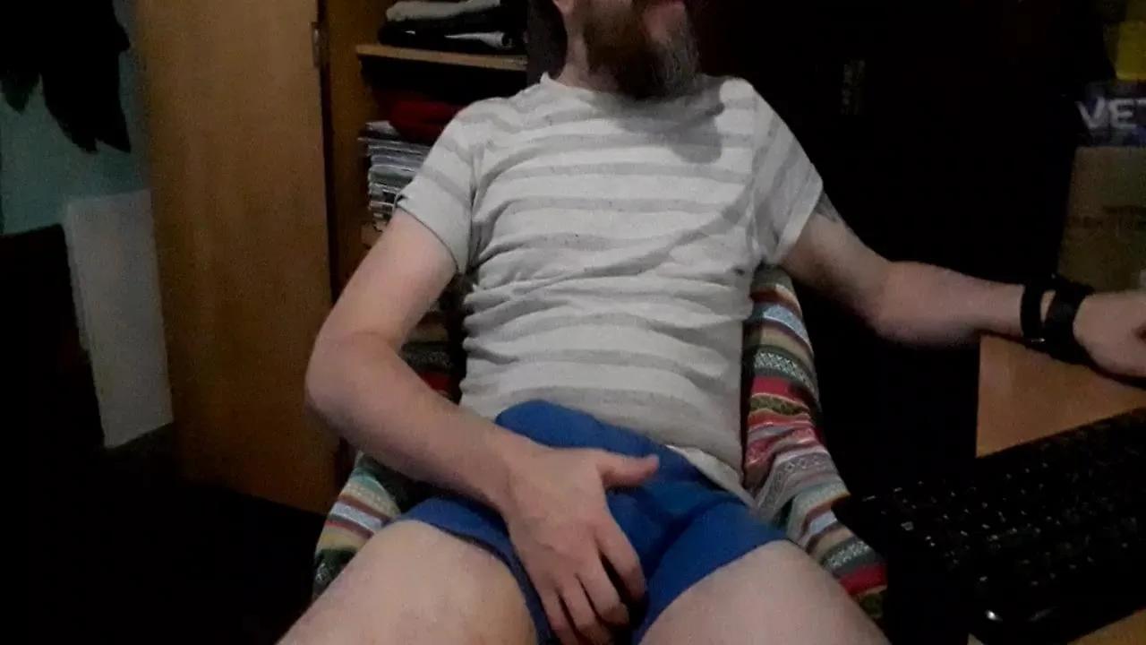 Offline LauPet_Nacho on Cam4