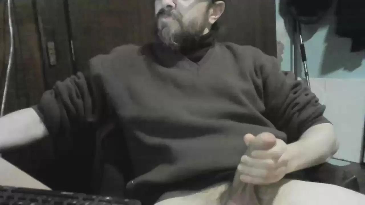 Offline LauPet_Nacho on Cam4