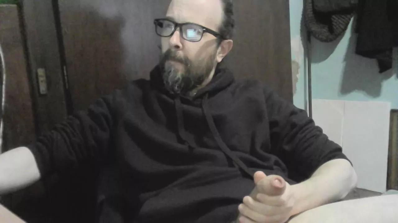 Offline LauPet_Nacho on Cam4