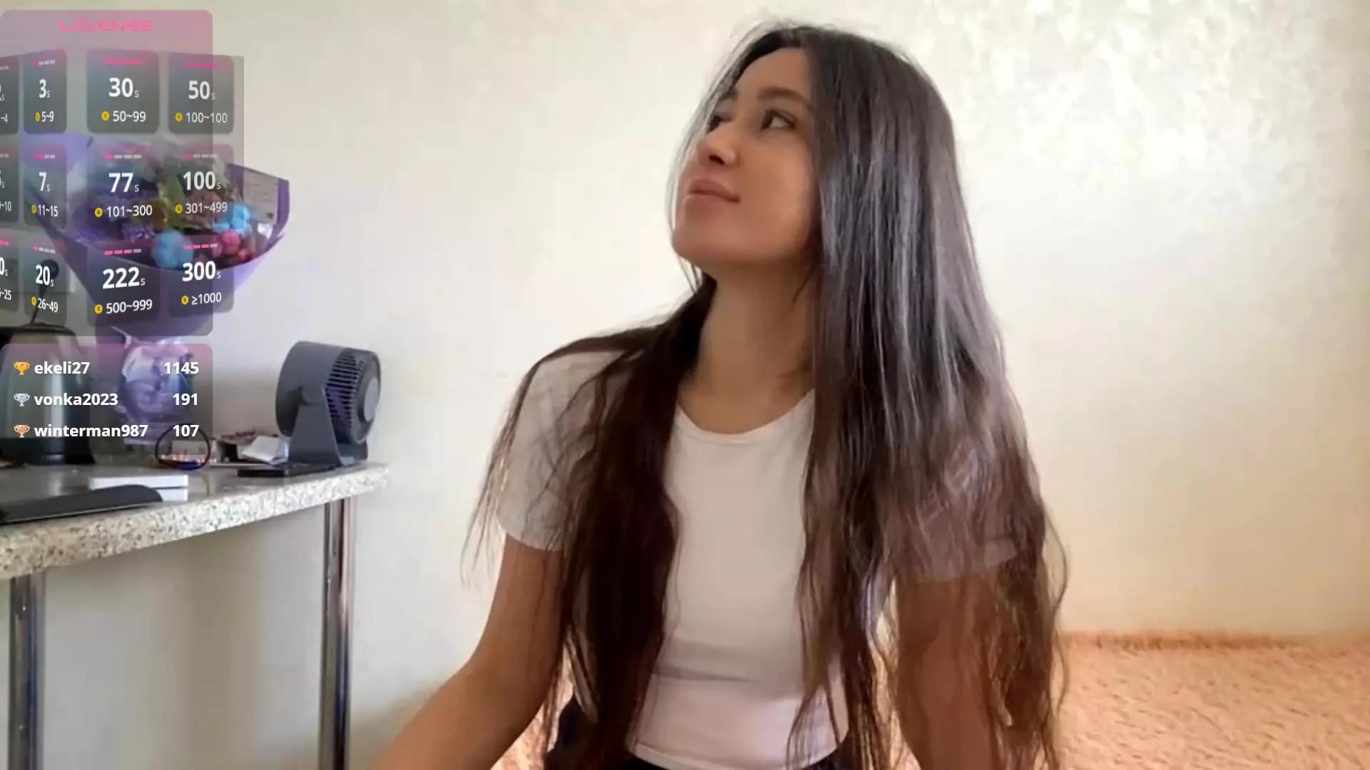 Offline LeilaBurnard on Cam4