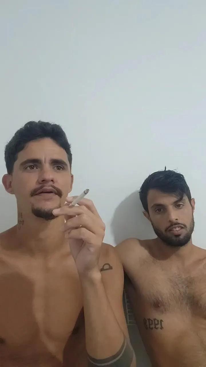 Offline Levi_Henrique on Cam4