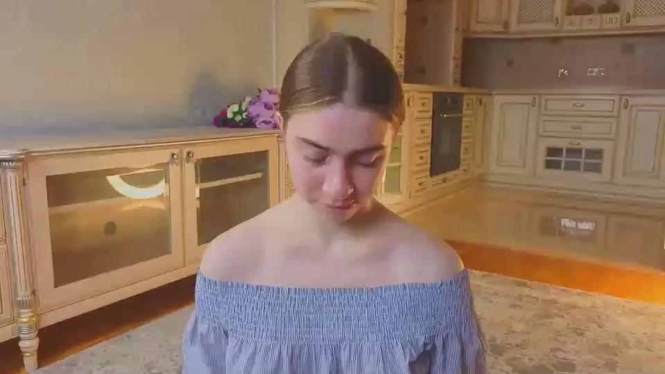 Cam4 LilianHathaway is Freechat LilianHathaway —  #spanking #cute #C2C #bigass #striptease #feet #amateur